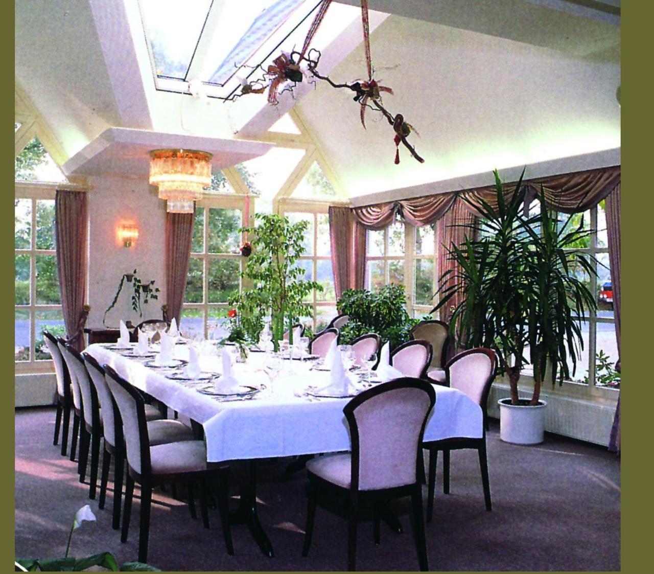 Hotel Waldquelle Аурих Екстериор снимка