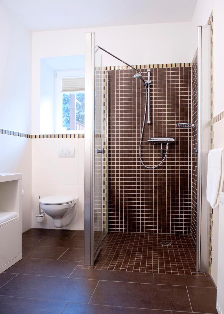 Hotel Waldquelle Аурих Екстериор снимка